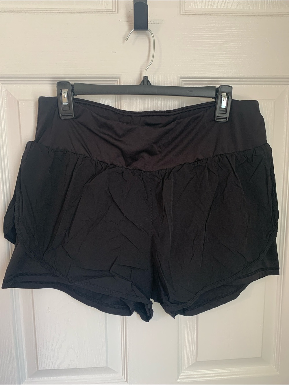 Cadmus 2x black flutter shorts with bike shorts underneath